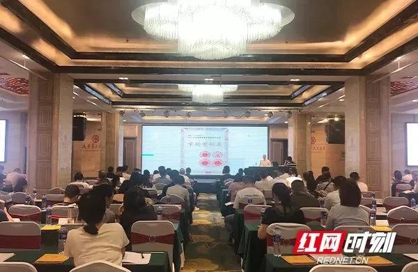 2021年底，株洲公共機（jī）構將全麵停止使用不（bú）可降解一（yī）次性塑料製品